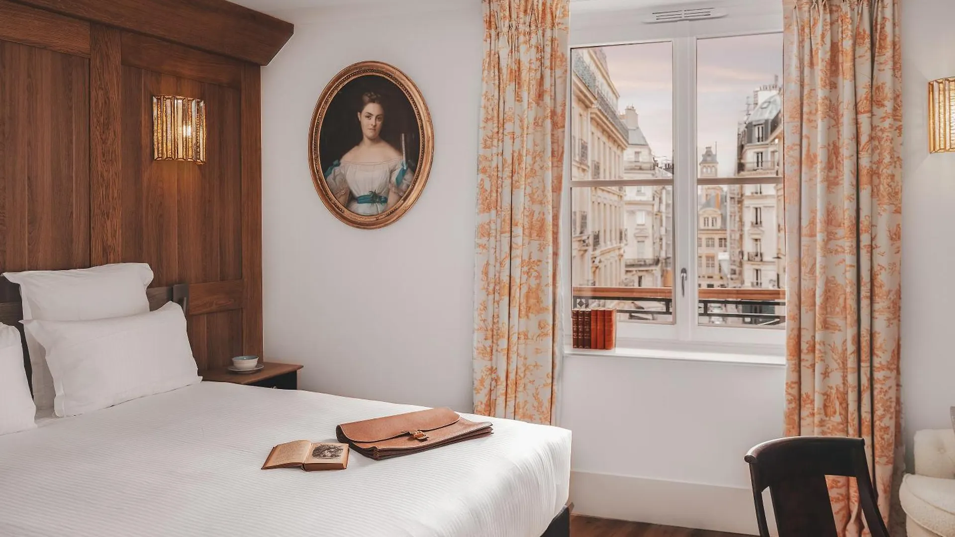 Madeleine De Senlis Hotel