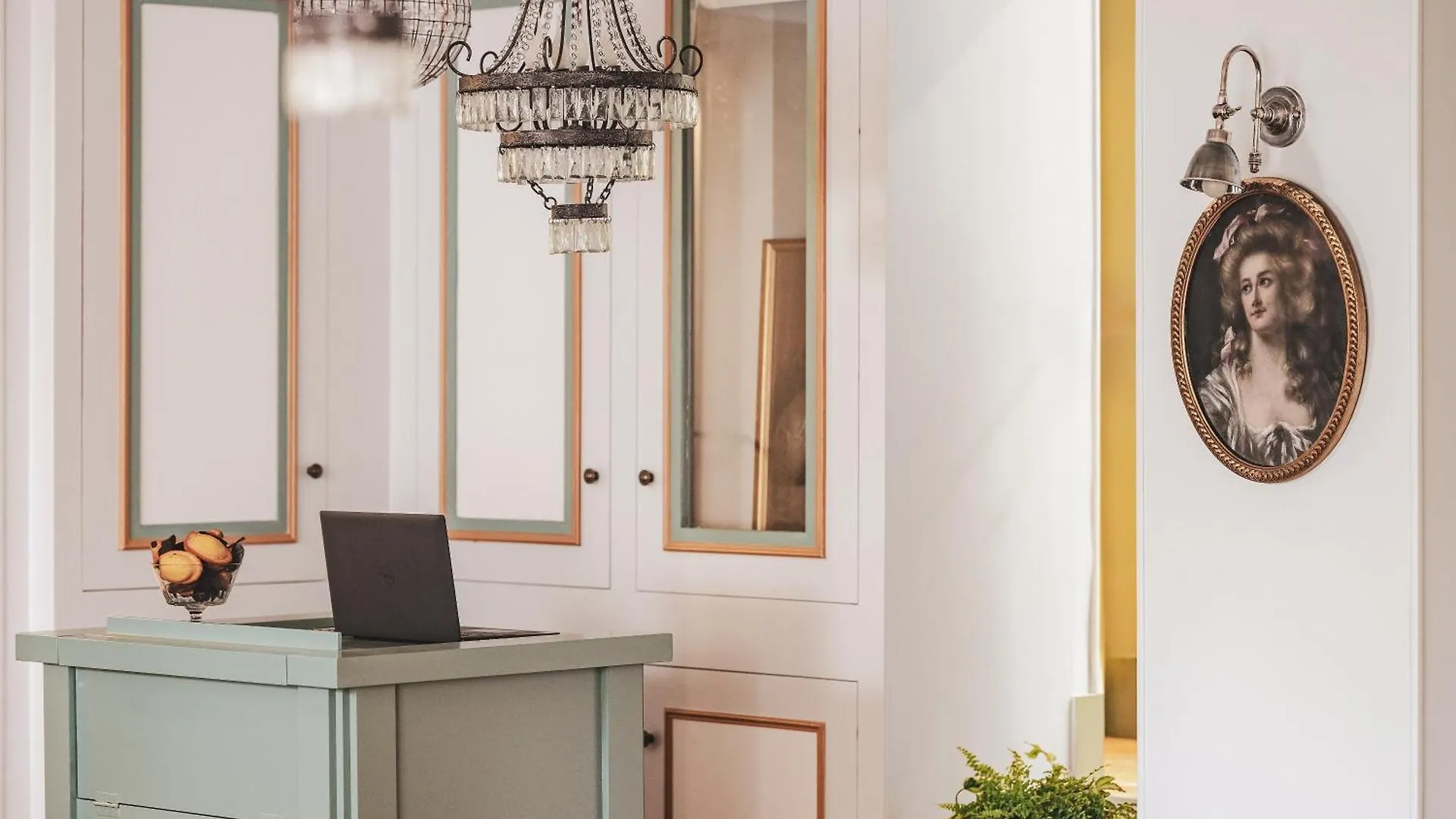 Madeleine De Senlis Hotel 3*