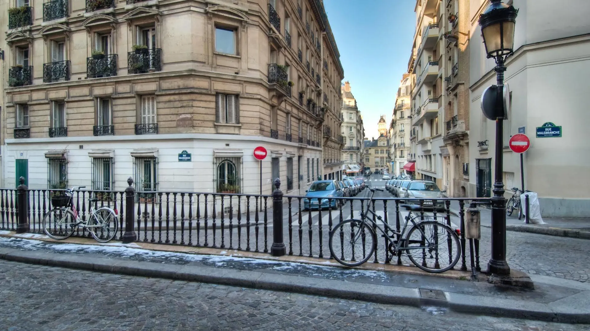 Madeleine De Senlis Paris